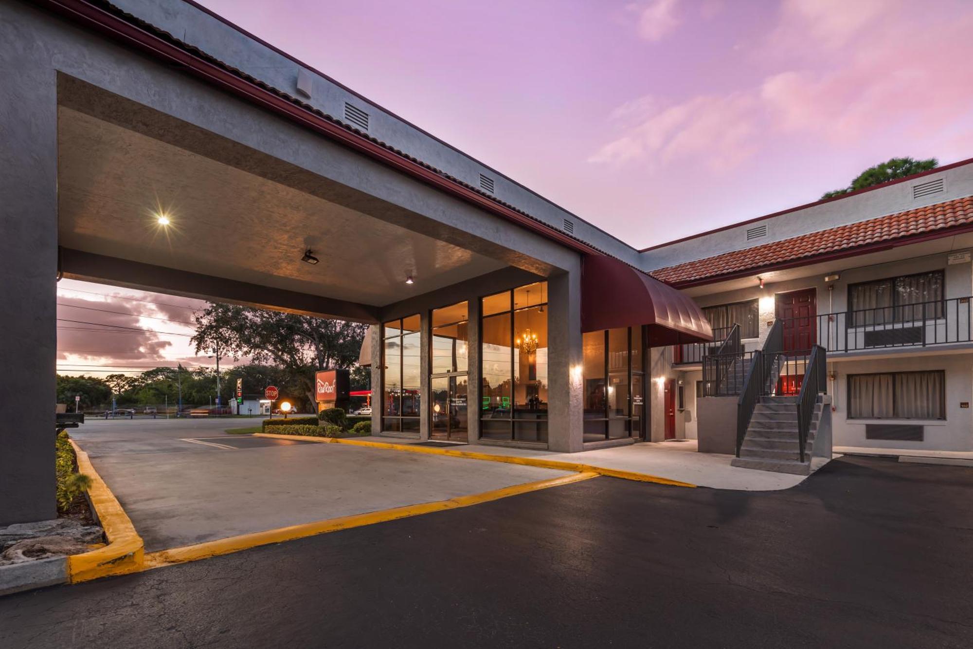 Red Roof Inn Ft Pierce Fort Pierce Exteriör bild
