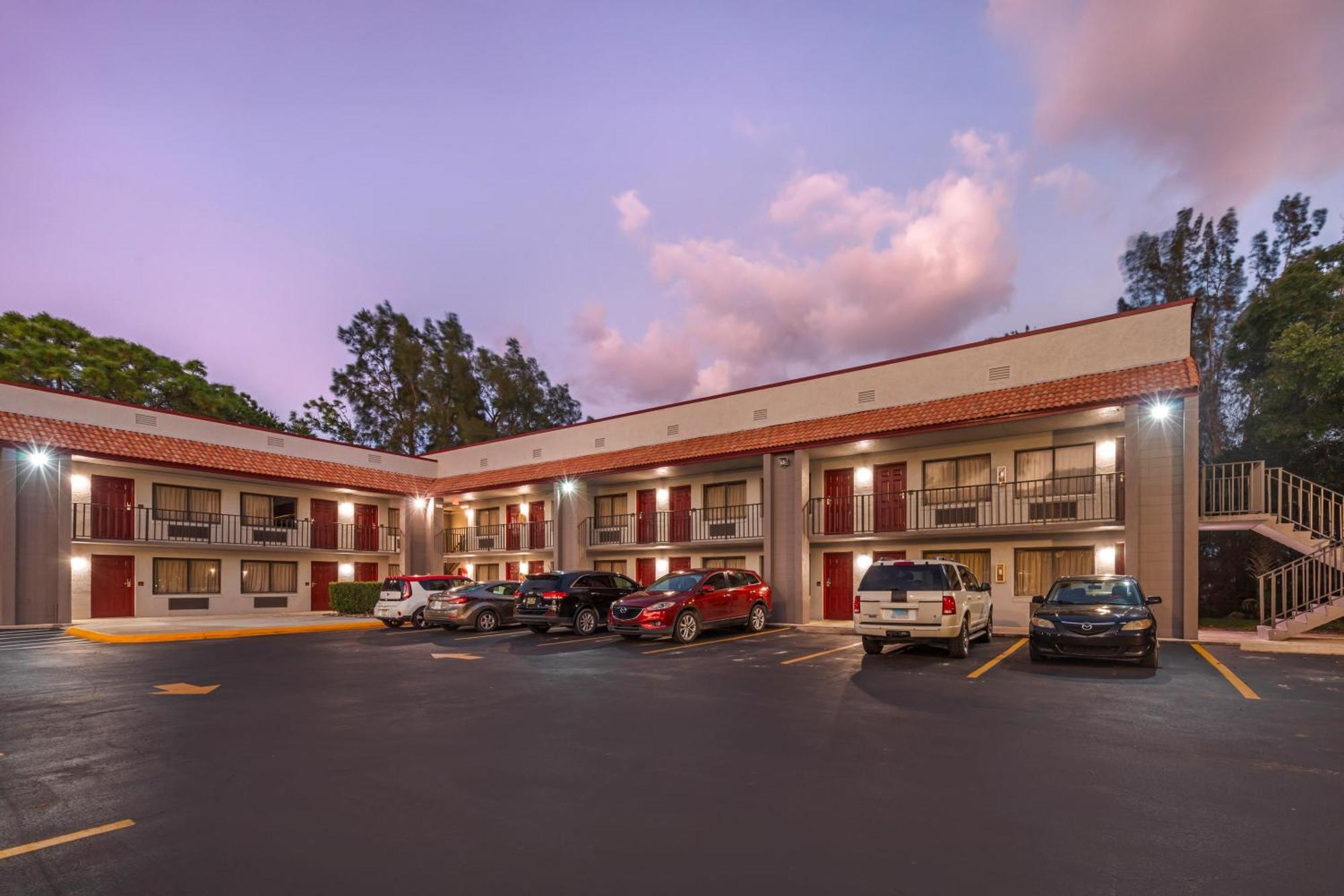 Red Roof Inn Ft Pierce Fort Pierce Exteriör bild